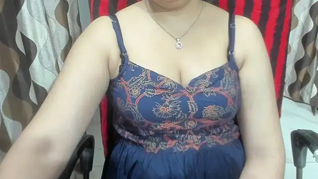 Snapshot of Kaur_Jannat chatting on 05/13/26, 06:27 Kaur Jannat online show from 05/13/26, 06:27