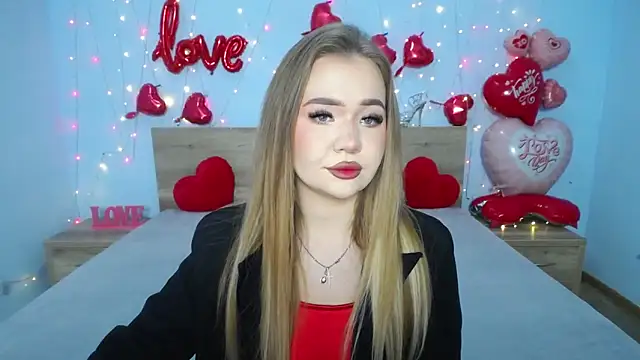 Snapshot of StacyYellig chatting on 02/15/25, 12:15 StacyYellig online show from 02/15/25, 12:15