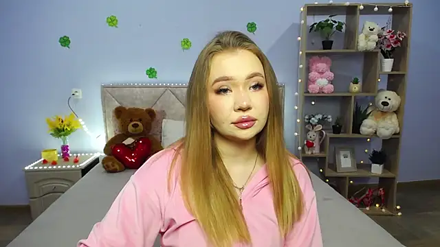 Snapshot of StacyYellig chatting on 03/15/25, 11:39 StacyYellig online show from 03/15/25, 11:39