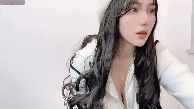 LIsha--170 online show from 12/10/24, 06:44