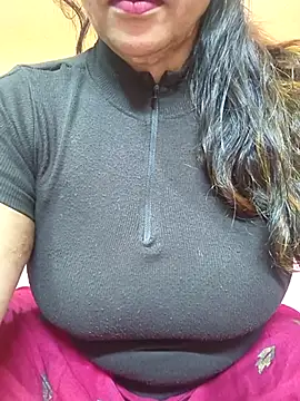 CUTE SOPHIA- online show from 02/08/25, 10:08