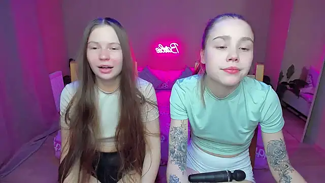 HelloRoxy online show from 01/17/25, 05:30