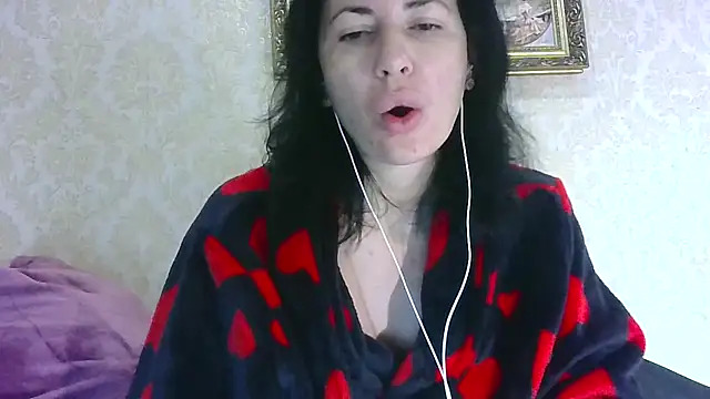 StunnigArt online show from 11/21/25, 02:32