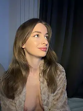 EvieEvans online show from 04/26/26, 07:33