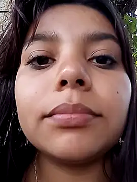 stefanie010 online show from 01/19/25, 02:49