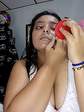 stefanie010 online show from 09/10/25, 05:35