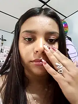 stefanie010 online show from 09/15/25, 07:03