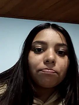 stefanie010 online show from 09/29/25, 07:40