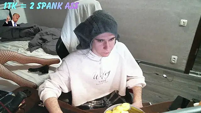 izilizi 23 online show from 04/08/26, 06:30