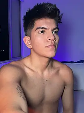 santiago 01 online show from 12/10/24, 04:13