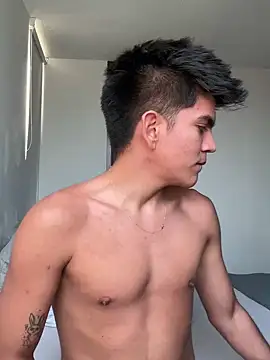 santiago 01 online show from 12/18/24, 10:02