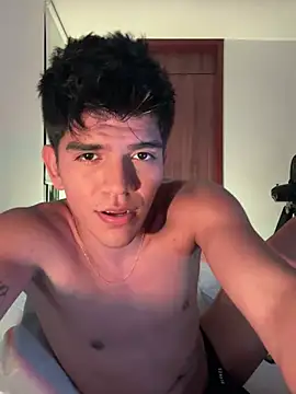 santiago 01 online show from 12/23/24, 12:46