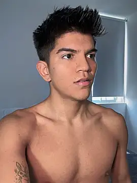 santiago 01 online show from 02/09/25, 01:14