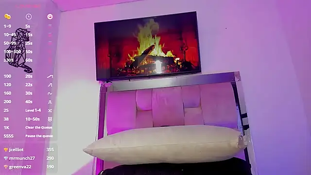 emily lady20 online show from 01/28/25, 11:06