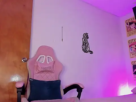 emily lady20 online show from 11/27/25, 10:06