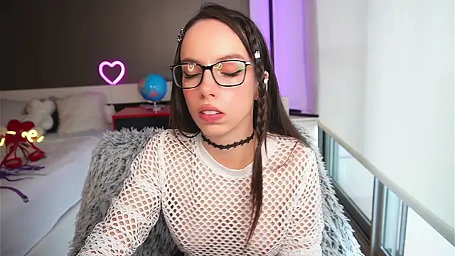 Dayna Nebula online show from 02/20/25, 10:27