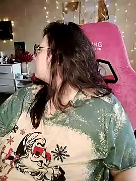 DenisHailey online show from 02/03/25, 11:42