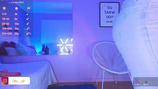 LillyDolls23 online show from 02/06/25, 01:21