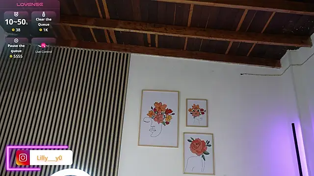 LillyDolls23 online show from 12/18/25, 12:44