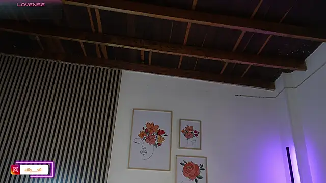 LillyDolls23 online show from 04/23/26, 01:02