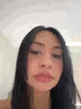 Snapshot of romma95 chatting on 07/16/26, 02:45 romma95 online show from 07/16/26, 02:45