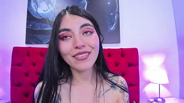 Snapshot of Teresa_Moon_ chatting on 12/07/24, 01:58 Teresa Moon  online show from 12/07/24, 01:58