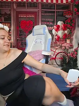 NaomiShimizu online show from 02/03/26, 08:58