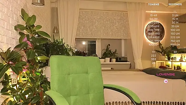 moon deity  online show from 01/09/25, 05:22