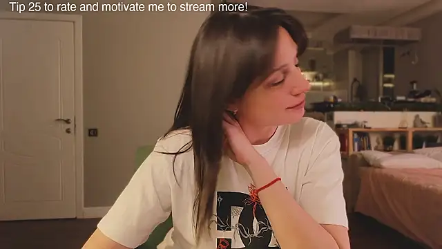 moon deity  online show from 02/16/26, 08:49