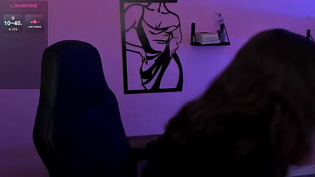 CoralineKeyns online show from 02/18/25, 08:38