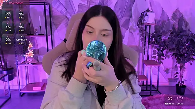 CoralineKeyns online show from 09/15/25, 05:07