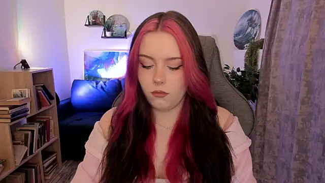 CoralineKeyns online show from 04/08/26, 05:29