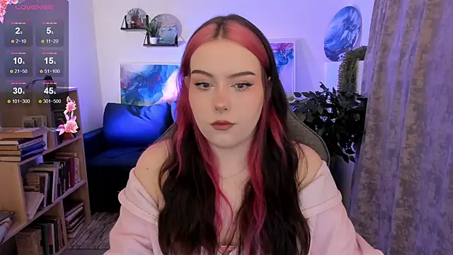 CoralineKeyns online show from 04/14/26, 05:24