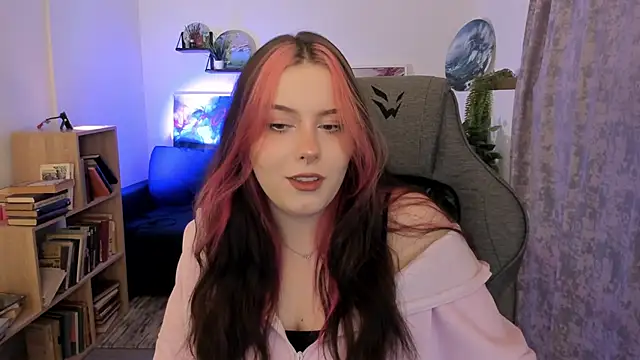 CoralineKeyns online show from 04/23/26, 05:30