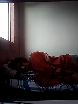 Snapshot of Cameron_puppy chatting on 02/15/25, 12:22 Cameron puppy online show from 02/15/25, 12:22