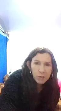 Snapshot of Cameron_puppy chatting on 03/11/25, 03:48 Cameron puppy online show from 03/11/25, 03:48