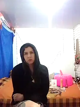 Snapshot of Cameron_puppy chatting on 03/12/25, 05:46 Cameron puppy online show from 03/12/25, 05:46