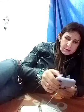 Snapshot of Cameron_puppy chatting on 03/16/25, 03:28 Cameron puppy online show from 03/16/25, 03:28