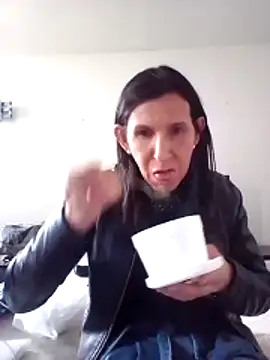 Snapshot of Cameron_puppy chatting on 11/04/25, 08:41 Cameron puppy online show from 11/04/25, 08:41