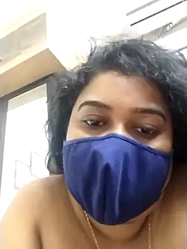 indianlisa5 online show from 09/13/25, 10:53