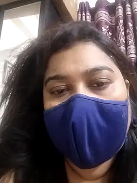 indianlisa5 online show from 04/23/26, 06:43