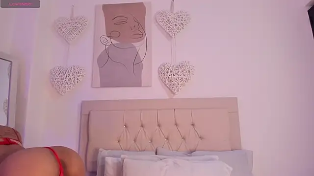 daiana curly online show from 01/28/25, 01:38