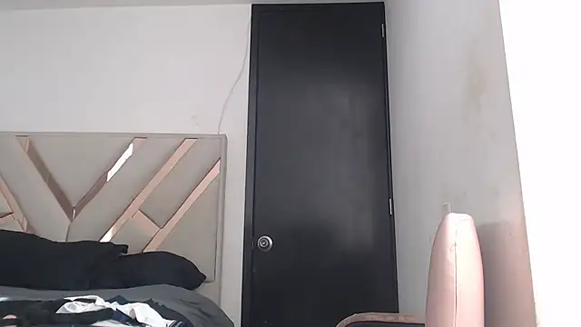 fairylatin222 online show from 10/27/25, 01:15