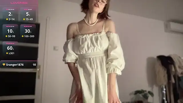 ms christiana online show from 11/09/25, 01:48