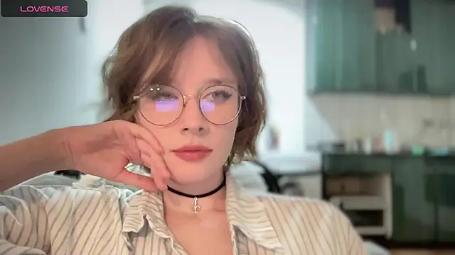 ms christiana online show from 11/19/25, 01:38