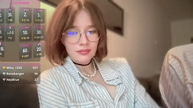 ms christiana online show from 12/01/25, 02:33