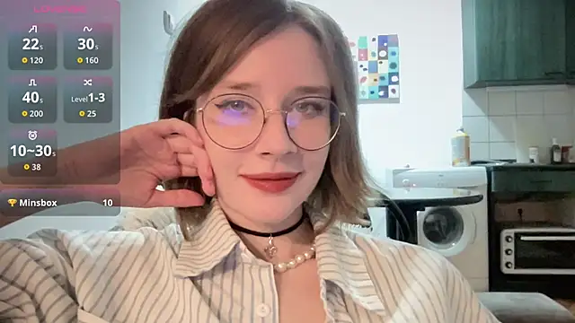 ms christiana online show from 12/15/25, 02:27