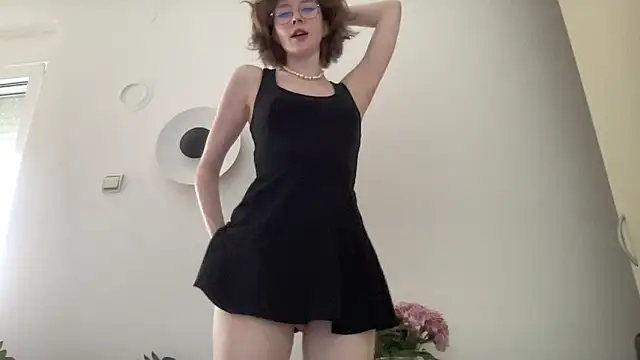 ms christiana online show from 06/05/26, 02:45