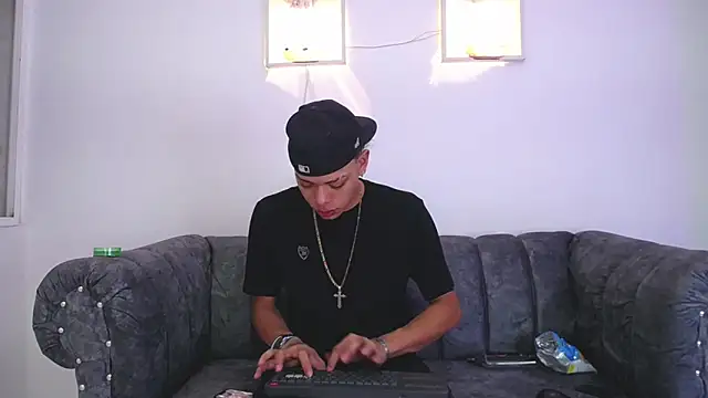 Harry jhonsson online show from 02/12/25, 01:30