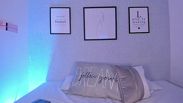 Natasha harper online show from 03/12/26, 12:00